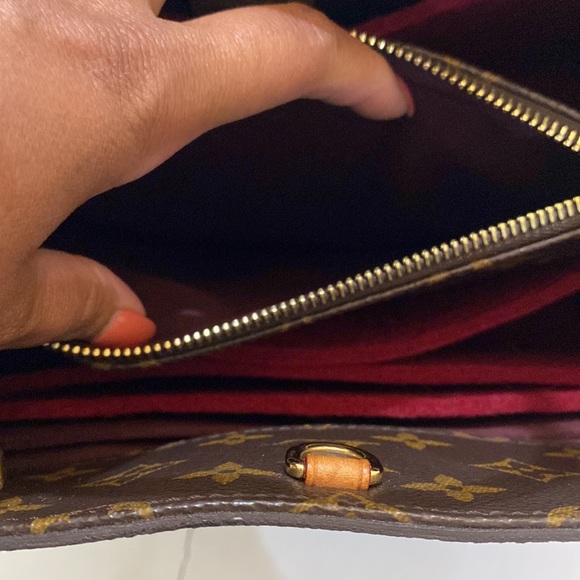 Excellent condition Louis Vuitton Montaigne MM - Picture 6 of 8